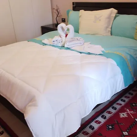 Bora Albania Me Vetsherbim 24 Prane Liqenit Apartment *