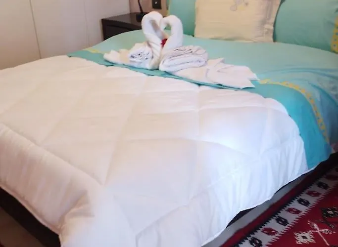 Bora Albania Me Vetsherbim 24 Prane Liqenit アパート *