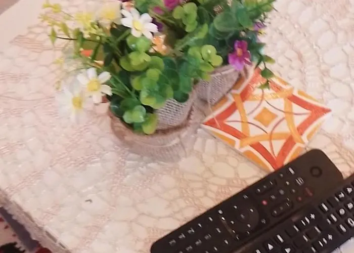 Bora Albania Me Vetsherbim 24 Prane Liqenit アパート *