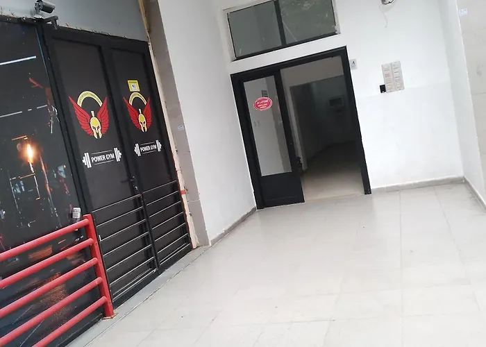 アパート Bora Albania Me Vetsherbim 24 Prane Liqenit